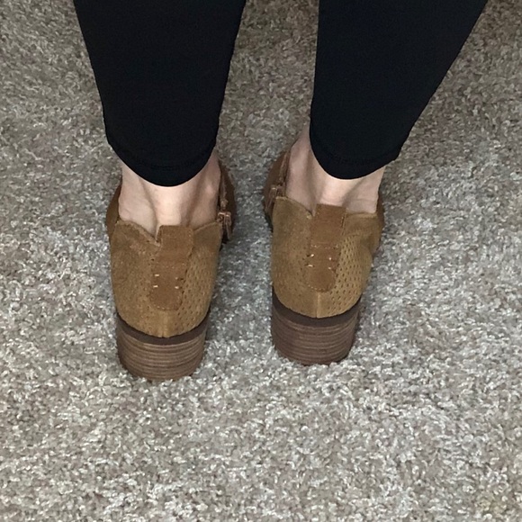 ‼️SOLD‼️ Steve Madden Ruebey Suede Bootie - Chestnut, 6.5 - Picture 14 of 14